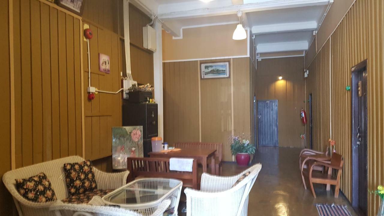 טראנג The Midtown Hotel And Cafe מראה חיצוני תמונה