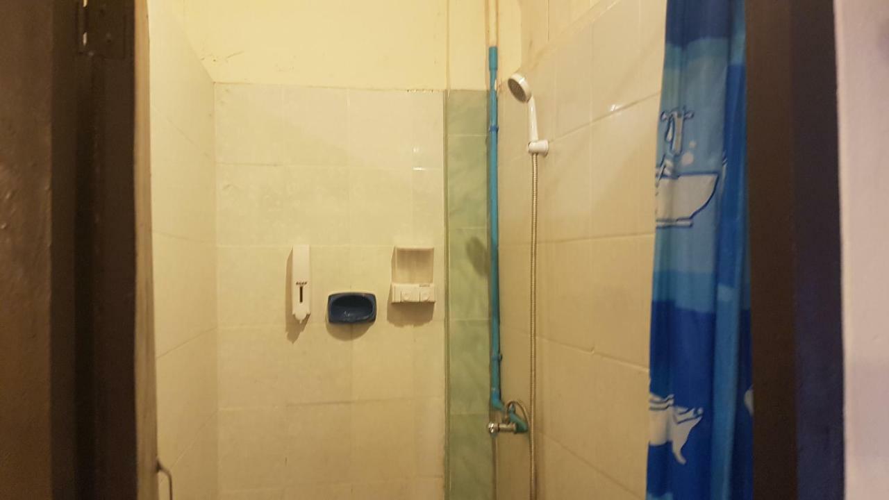 טראנג The Midtown Hotel And Cafe מראה חיצוני תמונה